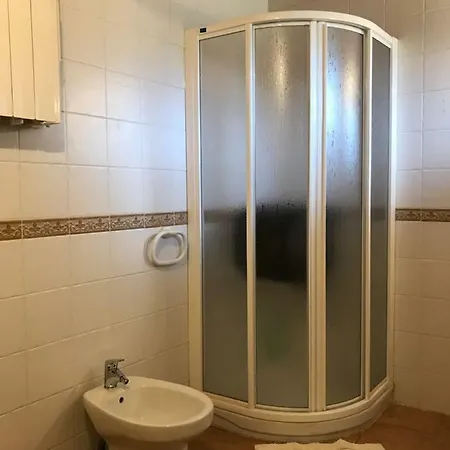 Casa Sierra De Gredos 乡村民宿 Navasequilla